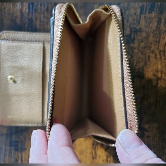 Tory Burch McGraw Bi-Fold Wallet Womens  Leather Camel Brown - Picture 11 of 16